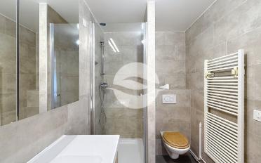Apartment 6 rooms - image - 9