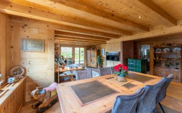 Chalet 9.5 pièces - image - 2