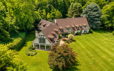 Villa 14 pièces - image - 1
