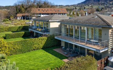 Reihenfamilienhaus 7.5 Zimmer - image - 1