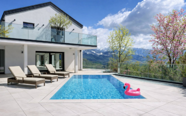Villa 6.5 Zimmer - image - 1