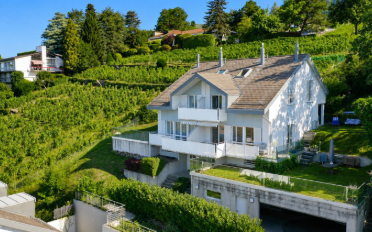 Villa 5.5 Zimmer - image - 1