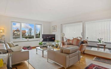 Villa 8.5 Zimmer - image - 5