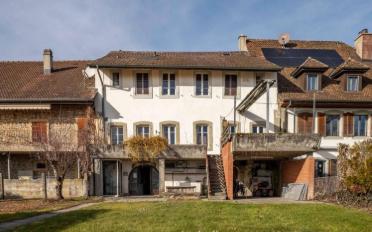 Row house 11.5 rooms - image - 1