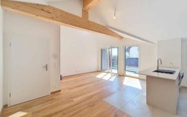 Dachwohnung 4.5 Zimmer - image - 1