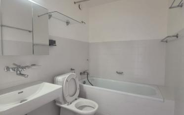 Apartment 4.5 rooms - image - 8