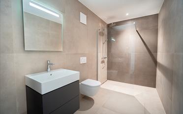 Apartment 5.5 rooms - image - 8