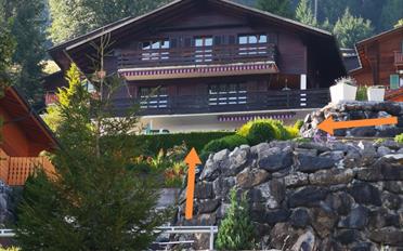 Furnished flat 2.5 rooms - image - 1