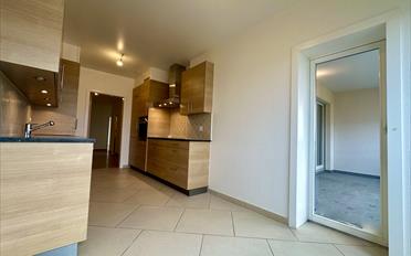 Apartment 4 rooms - image - 8