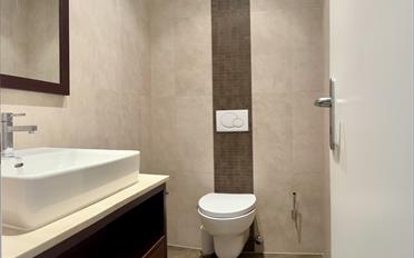 Apartment 4 rooms - image - 10