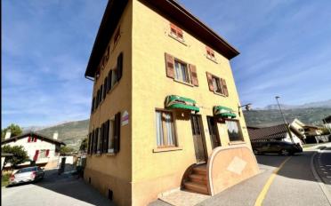 Immeuble résidentiel 15 pièces - image - 5