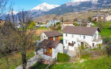 Residential building 10.5 rooms - image - 5