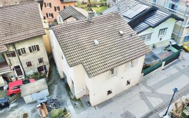 Residential building 11.5 rooms - image - 1