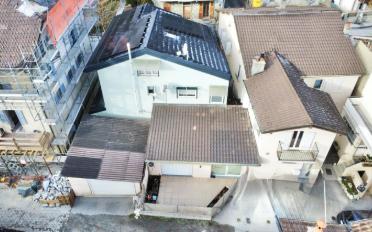 Residential building 11.5 rooms - image - 5