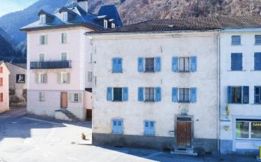 Wohngebäude 7.5 Zimmer - image - 2