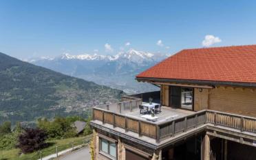 Chalet 4.5 pièces - image - 2