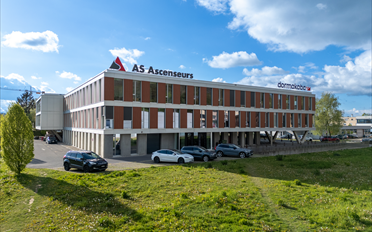 Office - image - 1