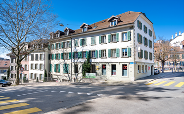 Office - image - 1