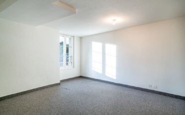 Office - image - 4