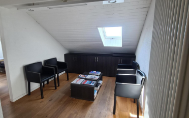 Office - image - 4