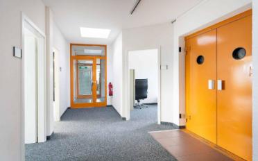 Office 5 rooms - image - 4