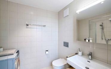 Apartment 2.5 rooms - image - 11