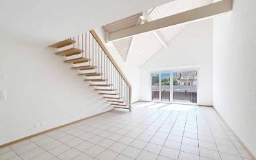 Dachwohnung 4.5 Zimmer - image - 1