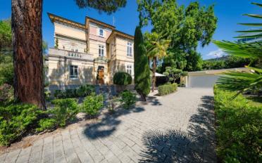 Villa 10 Zimmer - image - 1