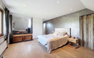 Villa 7.5 Zimmer - image - 9