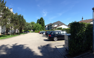 offener Parkplatz - image - 3