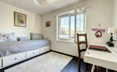 Villa 6.5 pièces - image - 5