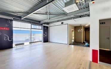 Commercial - image - 4