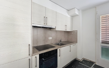 Apartment 4 rooms - image - 2