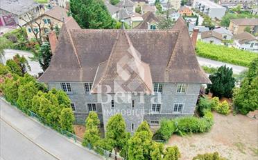 Residential building - image - 1