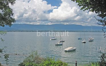 Villa - image - 1