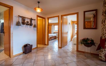 Apartment 4 rooms - image - 11