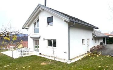 Einfamilienhaus 4.5 Zimmer - image - 2