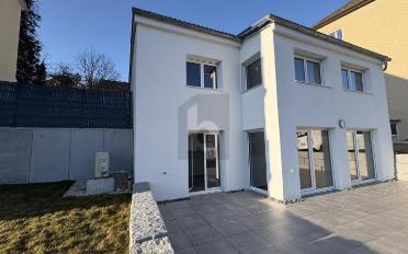 Einfamilienhaus 5.5 Zimmer - image - 1