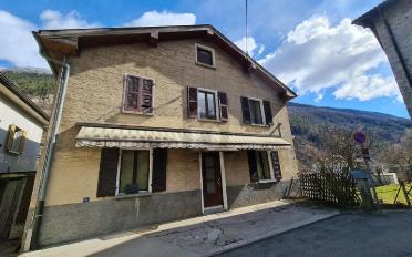 Einfamilienhaus 4.5 Zimmer - image - 1