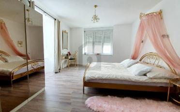 Mixed use property 13 rooms - image - 2