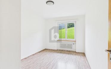Apartment 4 rooms - image - 4