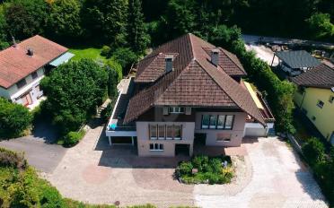 Doppeleinfamilienhaus 6.5 Zimmer - image - 1
