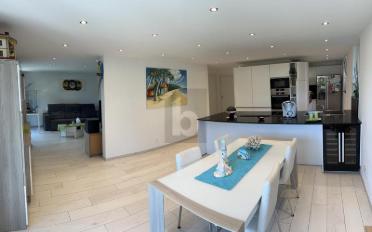 Einfamilienhaus 7.5 Zimmer - image - 5