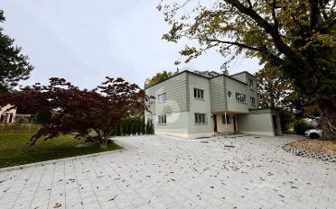 Einfamilienhaus 10 Zimmer - image - 2