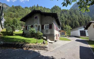 Einfamilienhaus 4.5 Zimmer - image - 1