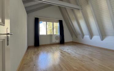Einfamilienhaus 7.5 Zimmer - image - 4