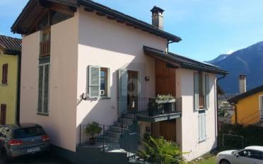 Einfamilienhaus 4.5 Zimmer - image - 1