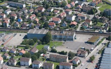 offener Parkplatz ein Zimmer - image - 3