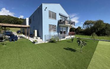 Immeuble résidentiel 10 pièces - image - 1