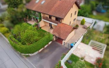 Doppeleinfamilienhaus 6.5 Zimmer - image - 1